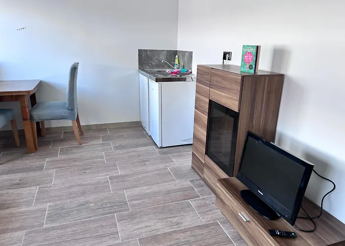 1 Fuer 1-2personen アパート エンス